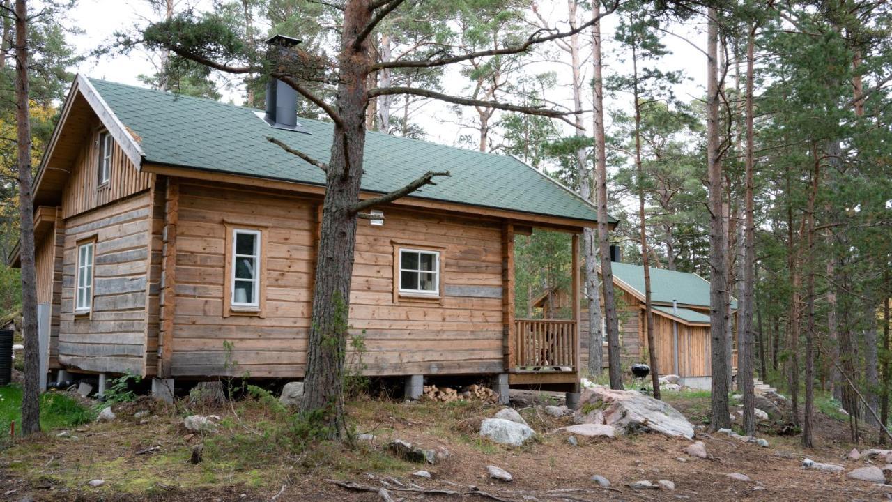 Braennskaer Cottages & Glamping ปาร์กัส ภายนอก รูปภาพ