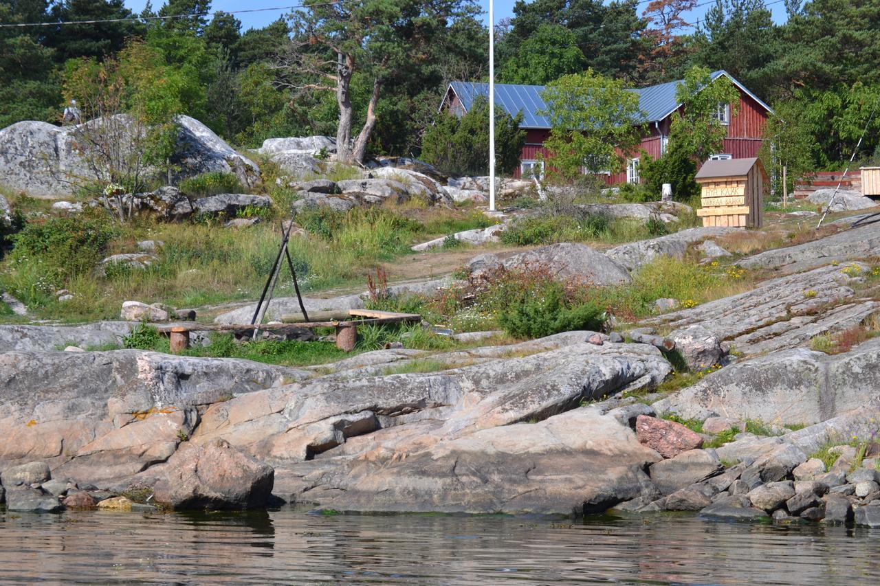 Braennskaer Cottages & Glamping ปาร์กัส ภายนอก รูปภาพ